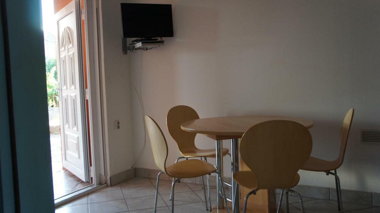 Ivo Apartments Rogoznica  Eksteriør bilde