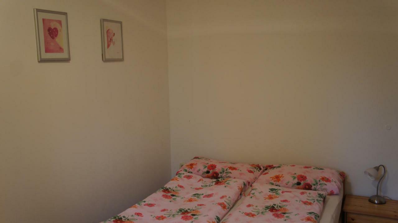 Ivo Apartments Rogoznica  Eksteriør bilde